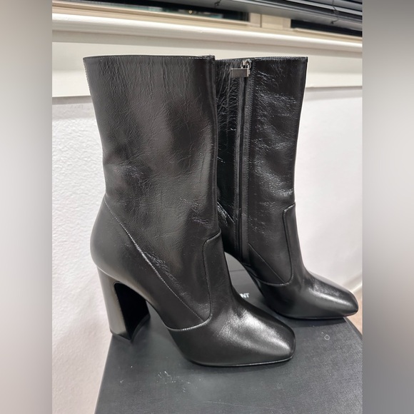 NEW Saint Laurent Maddie Ankle Bootie Size 39 - Picture 8 of 10